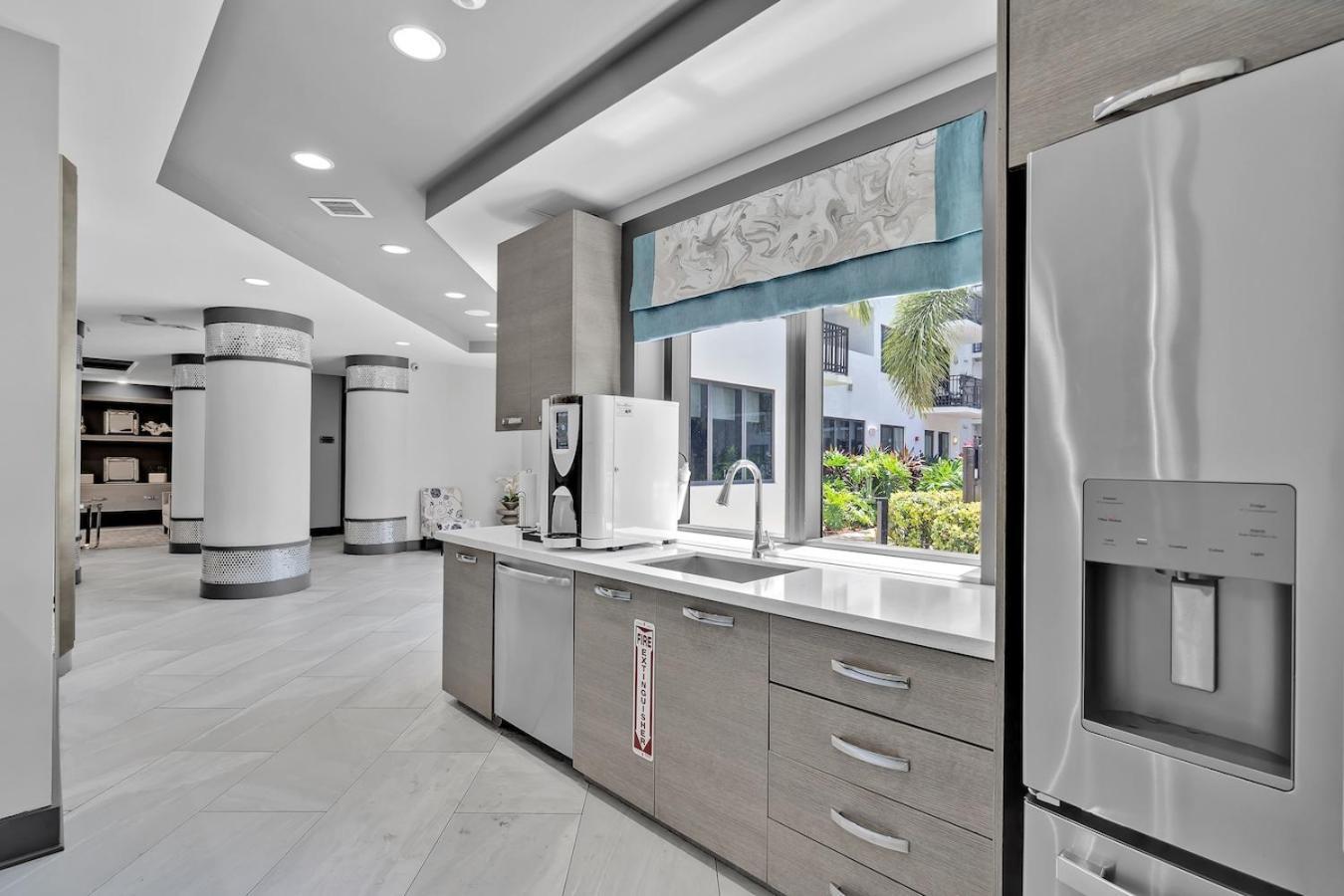 Cozy Retreat 2 Bedroom Hideaway Moments From The Sand Boynton Beach Exteriér fotografie