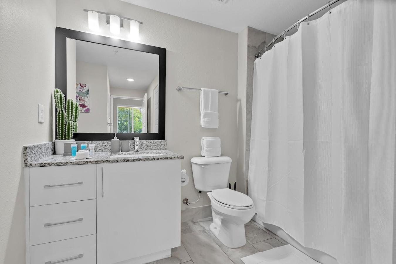 Cozy Retreat 2 Bedroom Hideaway Moments From The Sand Boynton Beach Exteriér fotografie